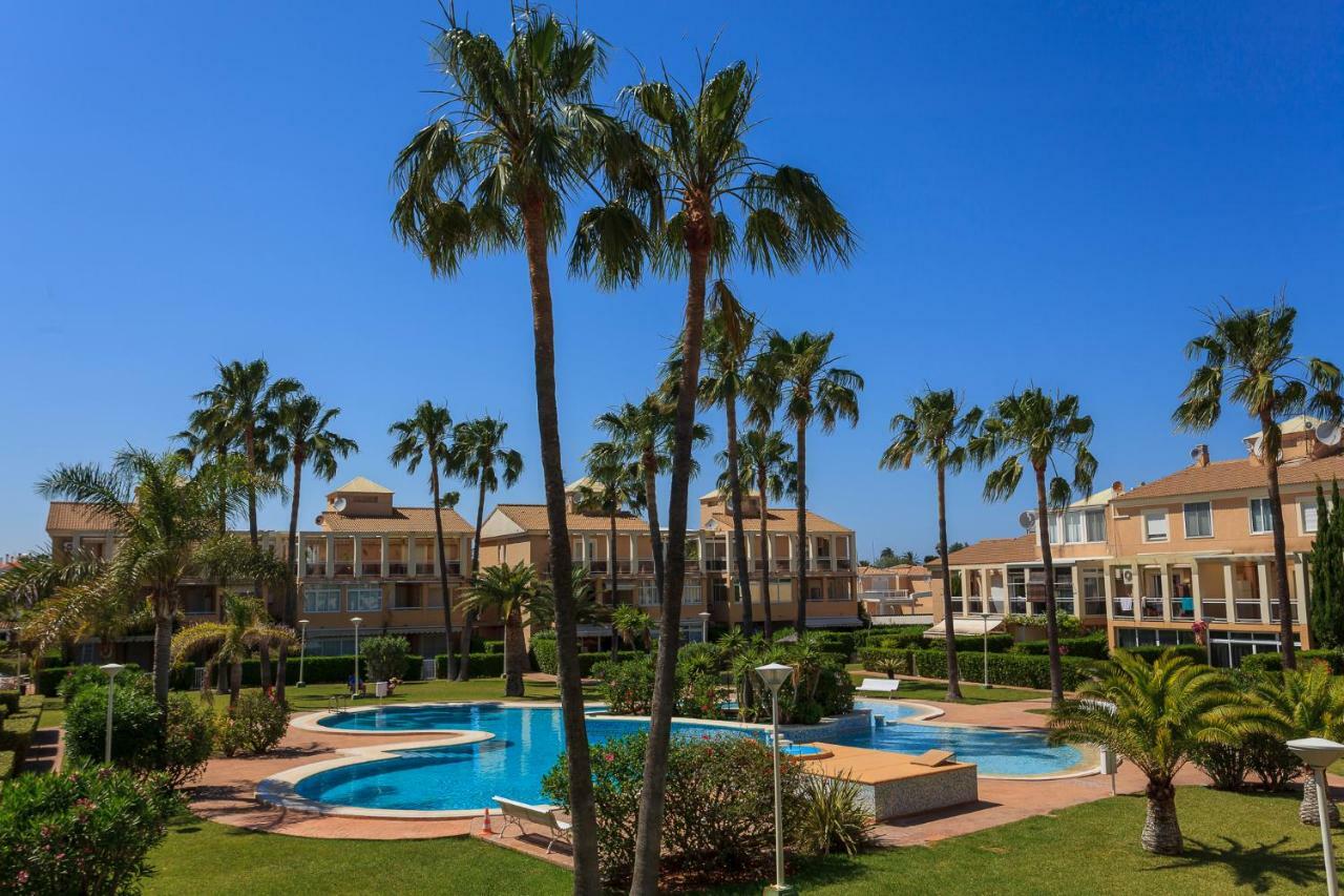 Playa Con Piscina Y Terraza En Urbanizacion De Lujo Appartement